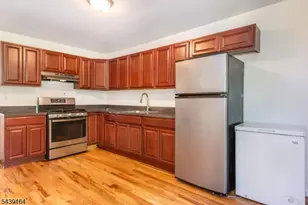527 13th Ave, Newark, NJ 07103 - Photo 4