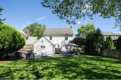 35 N Summit Ave, Chatham, NJ 07928 - Photo 30