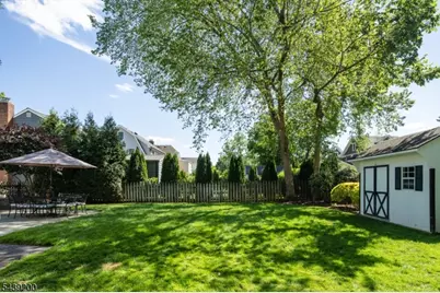 35 N Summit Ave, Chatham, NJ 07928 - Photo 28