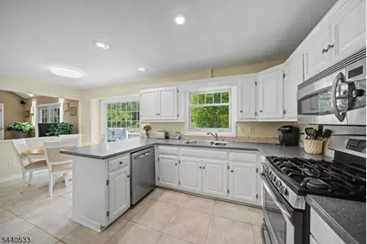 22 Spy Ln, Readington, NJ 08822 - Photo 4