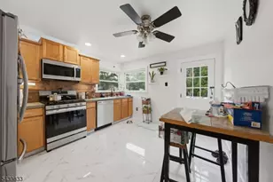 156 Baker Ave, South Plainfield, NJ 07080 - Photo 8