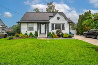 156 Baker Ave, South Plainfield, NJ 07080 - Photo 2