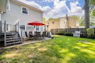 111 Shadowlawn Way, Cranford Township, NJ 07016 - Photo 6