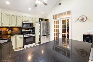 111 Shadowlawn Way, Cranford Township, NJ 07016 - Photo 16