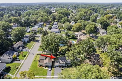 111 Shadowlawn Way, Cranford Township, NJ 07016 - Photo 36