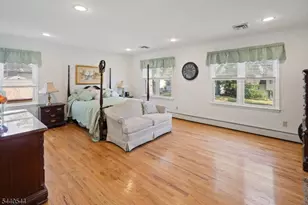 111 Shadowlawn Way, Cranford Township, NJ 07016 - Photo 20