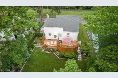31 Briant Pkwy, Summit, NJ 07901 - Photo 36