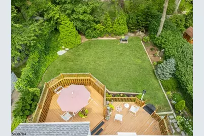 31 Briant Pkwy, Summit, NJ 07901 - Photo 32