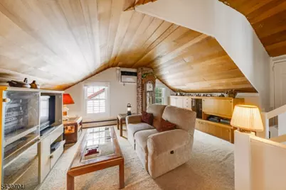 31 Briant Pkwy, Summit, NJ 07901 - Photo 20