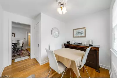 31 Briant Pkwy, Summit, NJ 07901 - Photo 14