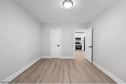 534 Morris St, Orange, NJ 07050 - Photo 26