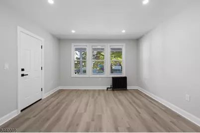 534 Morris St, Orange, NJ 07050 - Photo 14