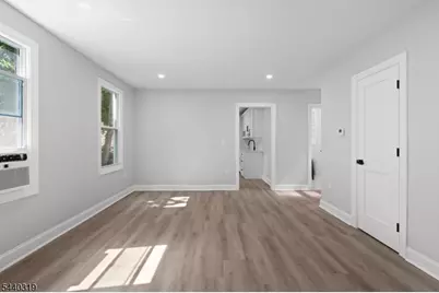 534 Morris St, Orange, NJ 07050 - Photo 28