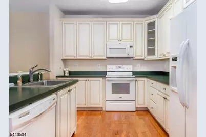 67 Ridgeview Ln, Mount Arlington, NJ 07856 - Photo 4
