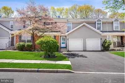 150 Nantwich Ct, Franklin Township, NJ 08873 - Photo 1