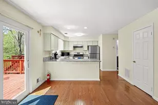 150 Nantwich Ct, Franklin Township, NJ 08873 - Photo 12