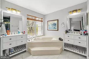 150 Nantwich Ct, Franklin Township, NJ 08873 - Photo 22