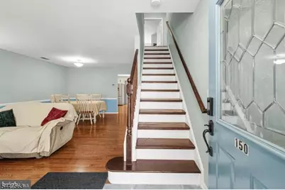 150 Nantwich Ct, Franklin Township, NJ 08873 - Photo 2