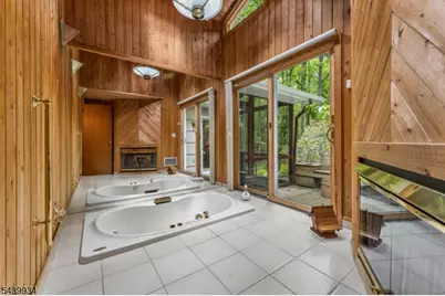 1272 Sleepy Hollow Ln, Scotch Plains Township, NJ 07076 - Photo 24
