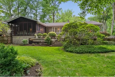 1272 Sleepy Hollow Ln, Scotch Plains Township, NJ 07076 - Photo 28