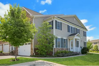 7 Addie Pl, Morris Township, NJ 07960 - Photo 2
