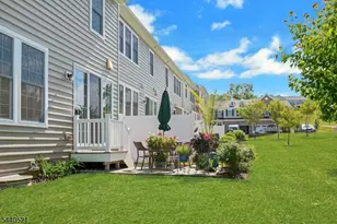 7 Addie Pl, Morris Township, NJ 07960 - Photo 4