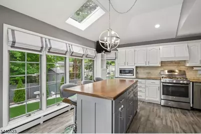 22 Woodhaven Rd, Parsippany, NJ 07054 - Photo 18