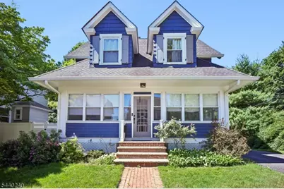 10 Mountain Pl, Montclair, NJ 07043 - Photo 2