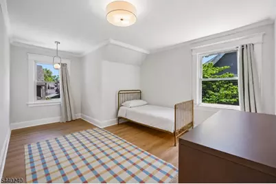 10 Mountain Pl, Montclair, NJ 07043 - Photo 10