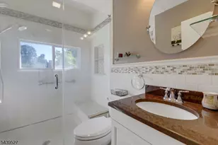 1093 Littleton Rd, Parsippany, NJ 07950 - Photo 34