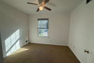 1701 Deerfield Dr, Edison Twp., NJ 08820 - Photo 20