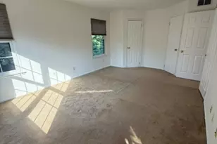 1701 Deerfield Dr, Edison Twp., NJ 08820 - Photo 14