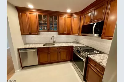 84 Stockton Ct, Parsippany, NJ 07950 - Photo 14