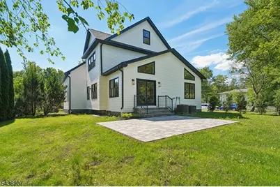 126 Hickson Dr, New Providence, NJ 07974 - Photo 32
