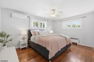 21 Morley Ln, Bloomfield, NJ 07003 - Photo 12