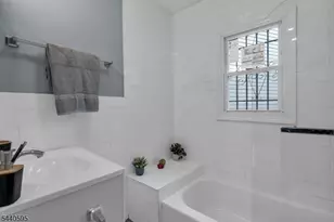 705 S 15th St, Newark, NJ 07103 - Photo 20