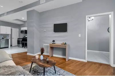 705 S 15th St, Newark, NJ 07103 - Photo 6