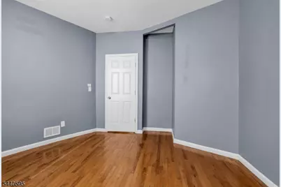 705 S 15th St, Newark, NJ 07103 - Photo 28