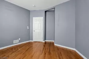 705 S 15th St, Newark, NJ 07103 - Photo 28