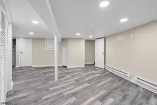 705 S 15th St, Newark, NJ 07103 - Photo 34