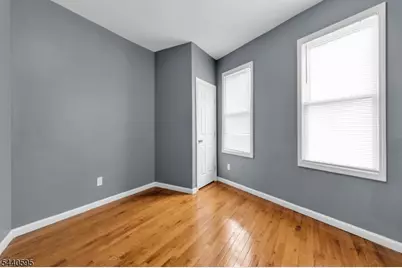 705 S 15th St, Newark, NJ 07103 - Photo 24