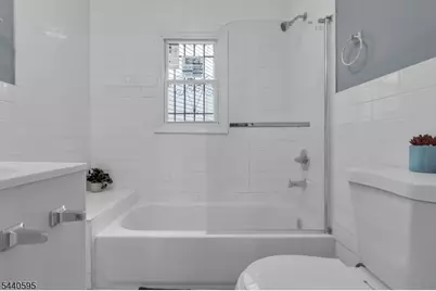 705 S 15th St, Newark, NJ 07103 - Photo 22