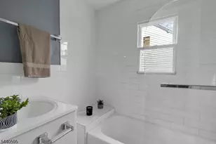 705 S 15th St, Newark, NJ 07103 - Photo 30