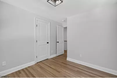 642 Roosevelt St, Westfield, NJ 07090 - Photo 38