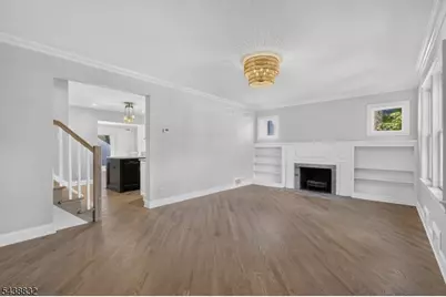 642 Roosevelt St, Westfield, NJ 07090 - Photo 6