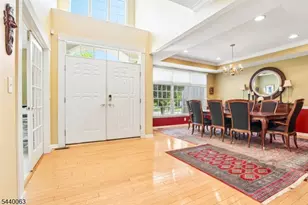 17 Coggins Ln, West Orange Township, NJ 07052 - Photo 4