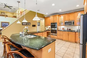 17 Coggins Ln, West Orange Township, NJ 07052 - Photo 12