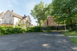 158 S Clinton St, East Orange, NJ 07018 - Photo 30