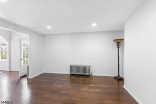 158 S Clinton St, East Orange, NJ 07018 - Photo 10