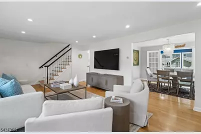 28 Canterbury Lane, Millburn, NJ 07078 - Photo 6
